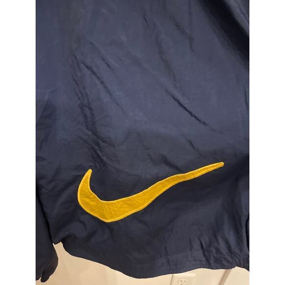 Nike Vintage Puffer Big Logo Quilted Men's Jacket, XL (18-20) - Picture 7 of 8